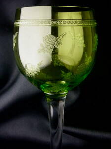 稀少 OLD BACCARAT オールドバカラ SEME DE ROSES スメ・ド・ローズ 苔色クリスタル ワイングラス Vert mousse ロングステム 優美 