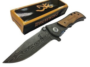 ★送料込み!★339DM★BROWNING 型抜ロゴ ダマスカス調紋様 サムスタッド フォールディングナイフ キャンプ アウトドアナイフ 薪 非常時