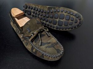 極美品 使用僅かルイヴィトン 6 LOUIS VUITTON ♯ND0133 迷彩 リボンドライビングシューズ 5736130