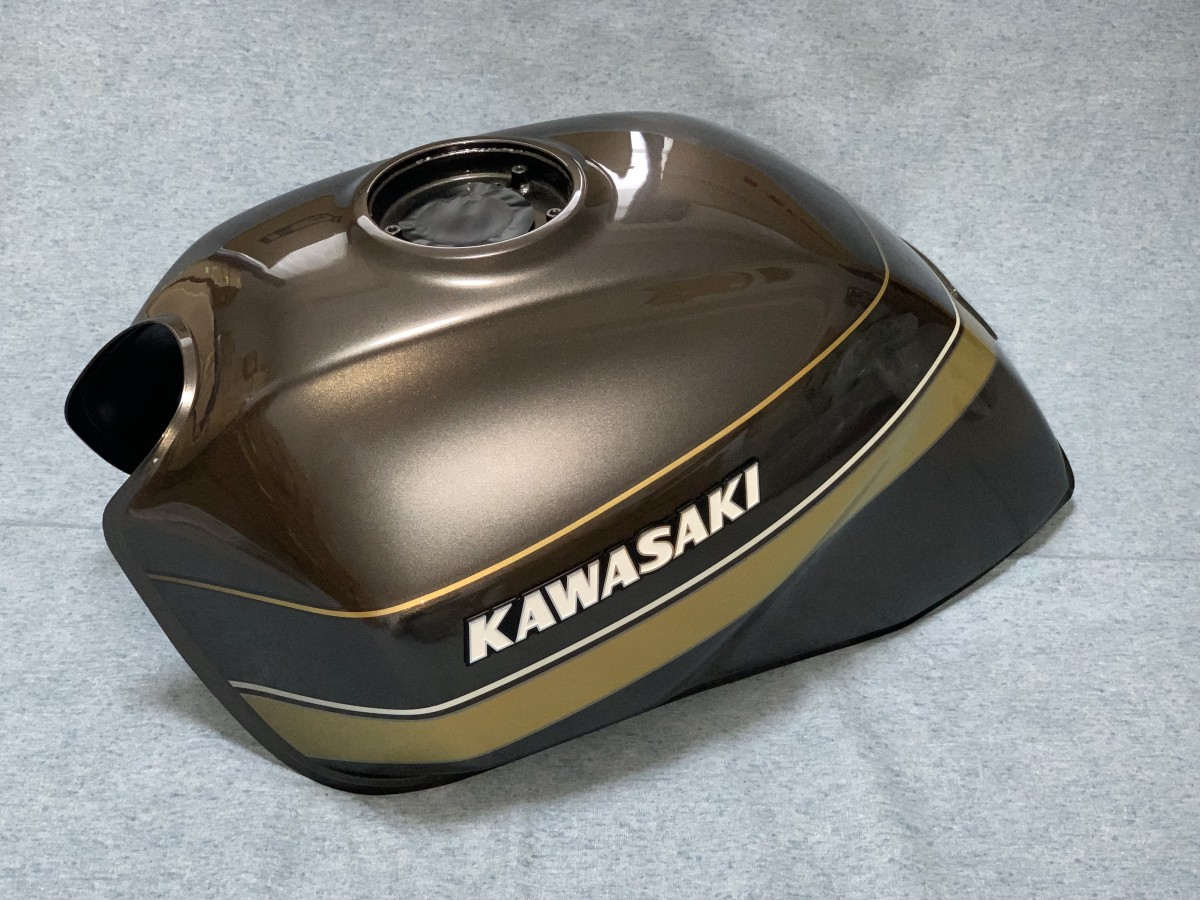 かわいい新作 Kawasaki ZRX1200R 純正ガソリンタンク 訳あり中古品