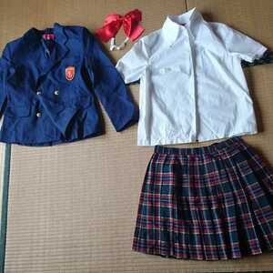 コスプレ、学園物、GoodLuck、チェックプリーツスカートはタータン柄で緑赤白黄色 ブレザー紺でワッペンとボタン 赤リボン Mサイズ 