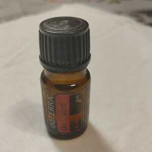 使用済み doTERRA ドテラ エッセンシャルオイル オンガード 5ミリリットル