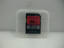 ケース付き　SDHCカード　Maximum　8GB　フォーマット済み　送料63円～ メモリーカード_画像1