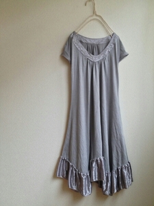 *LIMITED EDITION* collar beads . pretty tunic One-piece *M