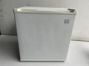 ☆動作品☆2016年製☆ 小型冷蔵庫　冷蔵庫　SR-R2001 20L 小さい冷蔵庫