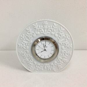 57 LLADRO リヤドロ テーブルクロック ロゴス 置時計 記念品 白 ホワイト 陶器 オブジェ 置物 インテリア 時計