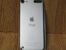 【送料一律198円】中古 Apple iPod touch 第5世代 16GB シルバー A1421　 初期化済み　Y0113_画像5