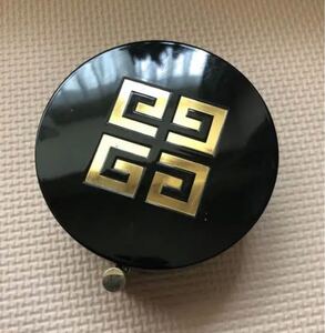 アイシャドウ フェイスパウダー ジバンシィ コンパクト