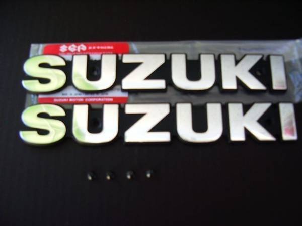 PayPay 送料込み SUZUKI 純正 GS750 GS550 GS750E タンク エンブレム GS750G GS850