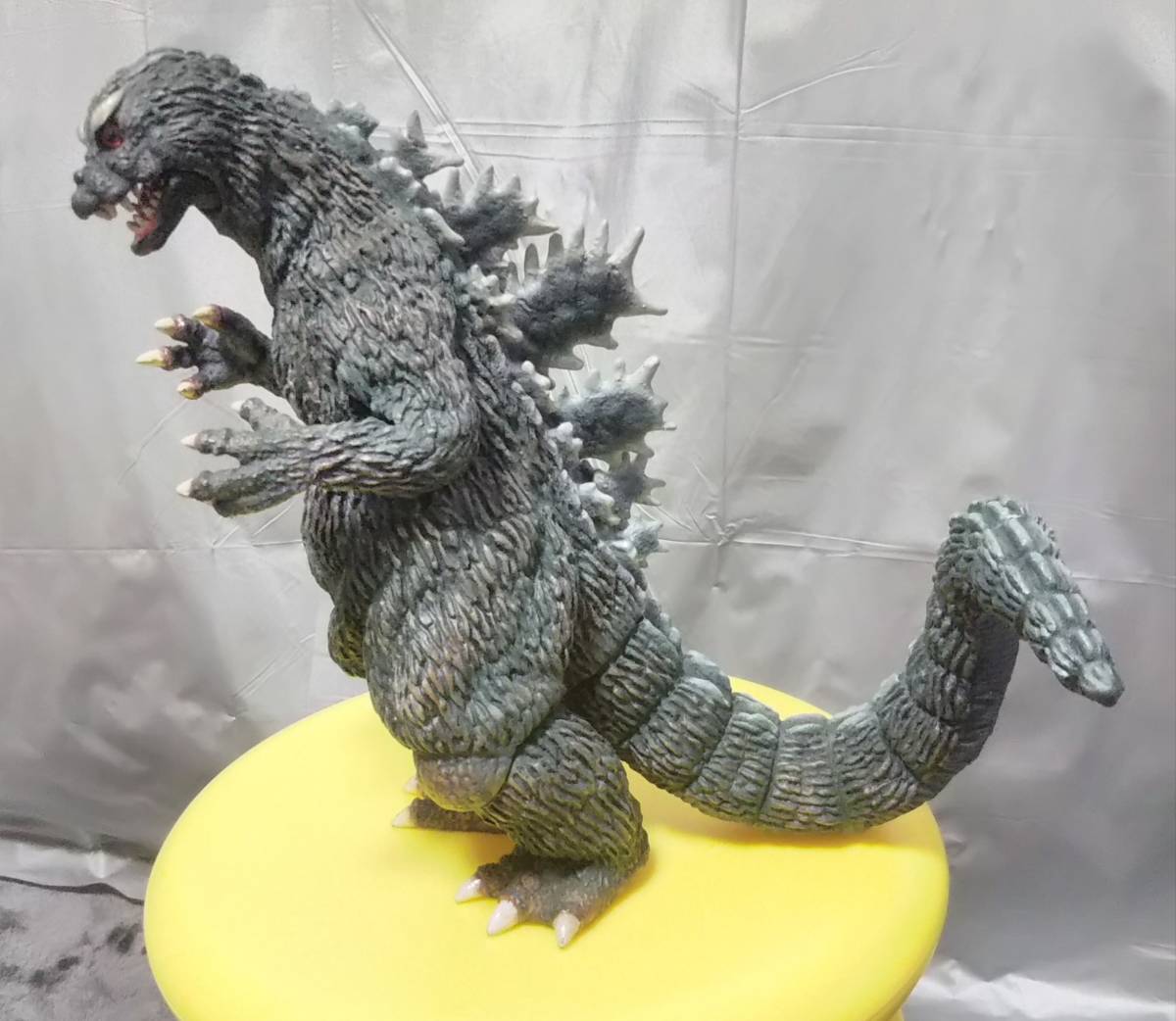 ツクダホビー ゴジラ PVC モデルキット 塗装完成品 モスラ対ゴジラ
