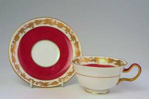 　ウェジウッド　=　White Hall Ruby　・　Cup&Saucer　 (1級品)　P