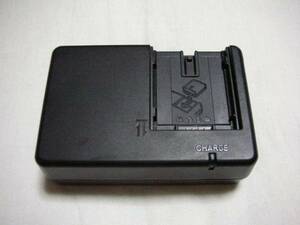 * secondhand goods Hitachi HITACHI charger DZ-ACS3*