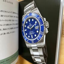 1714【希少必見】ロレックス サブマリーナ 冊子 取扱説明書 2011年度版 ROLEX SUBMARINER_画像3