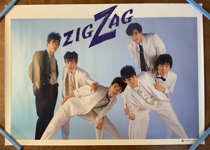 ■送料無料■ ZIG ZAG ジグザグ 歌手 バンド ロックバンド 6人組 ポスター 印刷物 レトロ アンティーク /くKAら/KK-1386