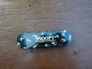 0610 ペンケース　筆箱　SANRIO サンリオ スヌーピー黒　snoopy 16.5x5h2.5cm 二段 昭和レトロ