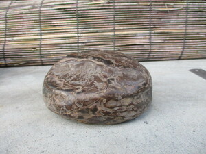 3.天然石　置物 盆栽 盆石 鑑賞石 煎茶 骨董 古美術..詳細不明です..重さ約1.2kg