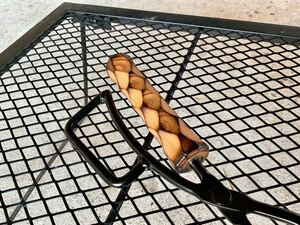 テオゴニア用 焼杉のカスタムグリップ