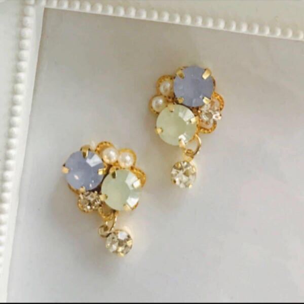 ビジューピアス/イヤリング