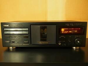 ♪TEAC V-2020S DOLBY S NR HX PRO搭載 3ヘッドカセットデッキ 録音・再生可能も不具合あり ジャンク品扱い クリーニング済み ティアック♪