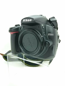 Nikon◆デジタル一眼カメラ D5000 ダブルズームキット