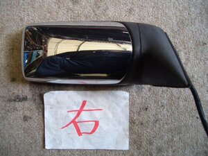 * Jaguar XJ/XJ6 XJ40 93 year JLG right door mirror ( stock No:A03154) (4739) *