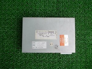 * Benz E320 W210 E Class 99 year 210065 ICS/TV-TUNER computer ( stock No:65254) (4943)