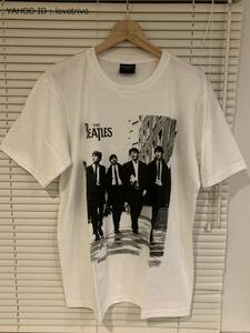 ★ 即決 未使用新品 ビートルズ BEATLES バンドTシャツ サイズM 白 ホワイト ★