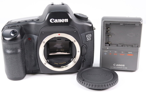 CANON キャノン EOS 5D デジタルカメラ デジタル一眼 ボディ BATTERY CHARGER CG-580 25447-C