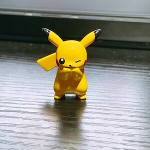 ピカチュウ　びっくらたまご ポケットモンスターポケモン フィギュアコレクション2 入浴剤