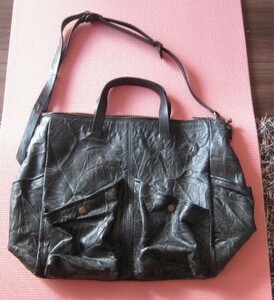 * in addition, price cut Italy direct import super rare ALEXADE original leather bag 