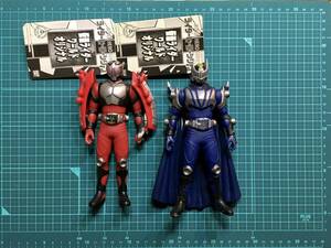 ソフビ・ライダーヒーローシリーズ　　仮面ライダー龍騎＋ナイト　〈ストック品〉　仮面ライダーワールド オリジナル