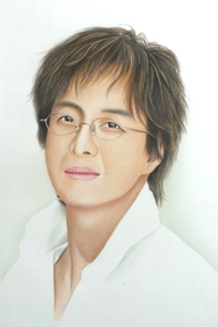 Art Auction 〇色鉛筆画･宅配80サイズ･人物画 男優 芸能人 (240×350) 絵画 ぺ･ヨンジュン ヨン様 イラスト, 美術品, 絵画, 鉛筆画, 木炭画