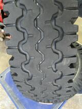 全国送料無料 F769 BRIDGESTONE ブリヂストン 7.00-12 12PR 2019年製　中古　フォークリフトタイヤ2本セット_画像2