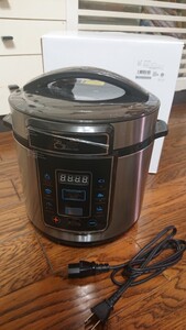 新品未使用!!プレッシャーキングプロ 電気圧力鍋 FN005585
