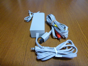 AC061【送料無料】Wii 純正 セット ACアダプター AVケーブル(動作確認済)RVL-009 RVL-002