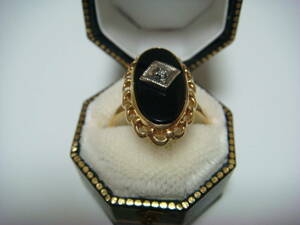 * antique onyx diamond ring 10KT*