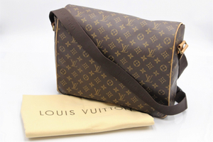 【行董】 ☆美品☆ LOUIS VUITTON ルイヴィトン モノグラム アベス ショルダーバッグ レザー ファッション ブランドバッグ AA516BOM10