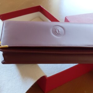 長財布。 カルティエ Cartier