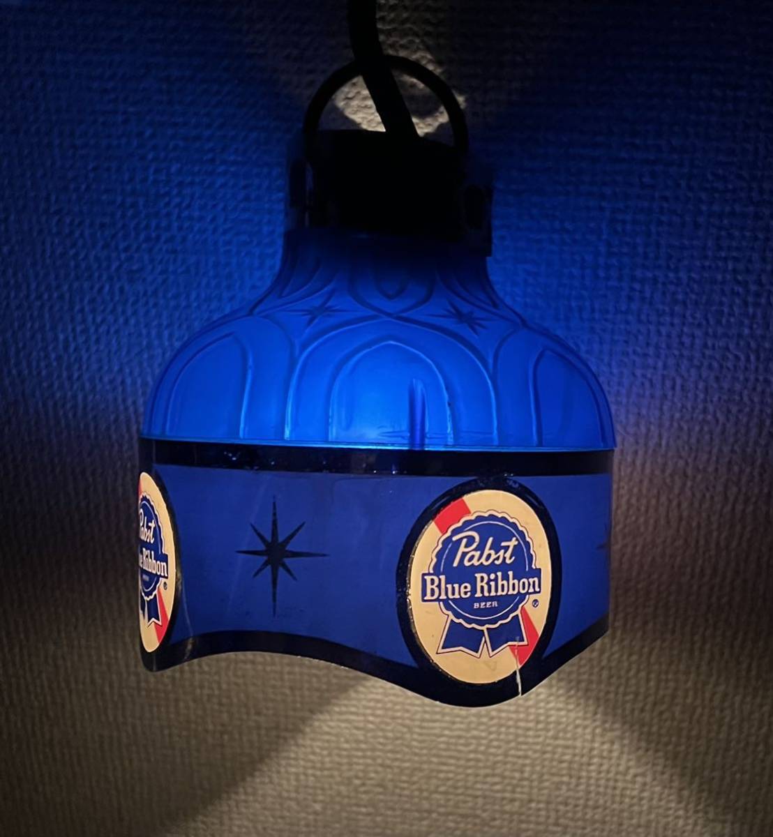 人気No.1】 希少品! Pabst USA額装品 パブストブルーリボン Ribbon ウィンターセールの通販 希少品! Pabst Blue Ribbon パブストブルーリボン USA額装品 絵画/タペストリ