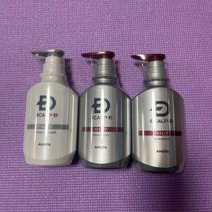 スカルプD 薬用スカルプシャンプー オイリー350ml×2個、薬用スカルプパックコンディショナー350ml×1個