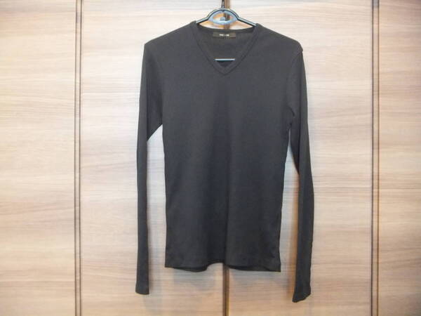★ COMME CA MEN(コムサメン) テレコ素材長袖Tシャツ Vネック 黒 ★