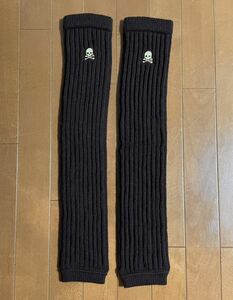 * Skull embroidery . Point! Brown color knitted leg warmers / free 