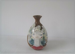 13N1216-1　陶磁器の花瓶　女性のデザイン　イラスト　置物　陶器　インテリア　オブジェ　女の子　ヒビあり