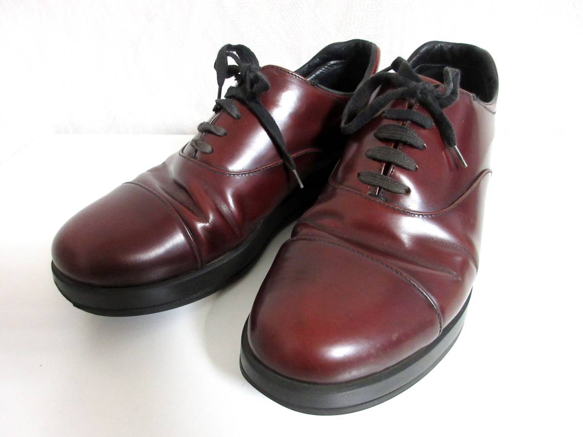 ヤフオク! -「prada レザーシューズ」の落札相場・落札価格