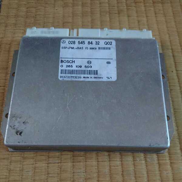 MC-01 メルセデス・ベンツ Sクラス W220 ABSコントロールモジュール 028 545 84 32 Q02