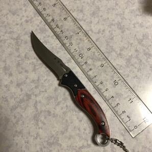 折りたたみナイフ 携帯しやすいスモールサイズ