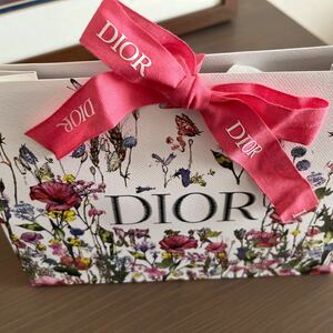 Christian Dior ディオール　ギフトボックス　箱　期間限定