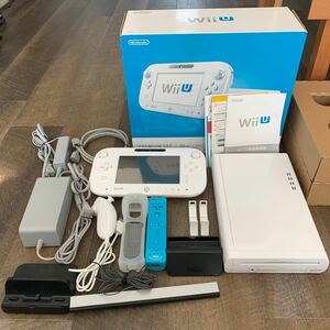 WiiU PREMIUM SET シロ Wiiリモコン&ヌンチャク+センサーバー付 任天堂 Nintendo