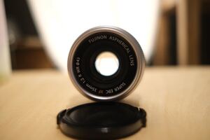 FUJIFILM XF35F2 R WR S