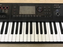 Roland FA06 シンセサイザー 61鍵 ケーブル ペダル付 ローランド 鍵盤 バンド ライブ サンプラー 16トラック シーケンサー 音楽制作 プロ_画像4